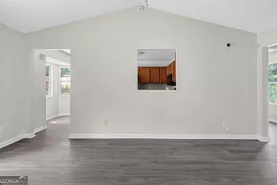 3338 Lindale Court, Ellenwood, GA 30294 - Photo 10
