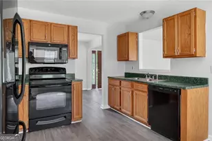 3338 Lindale Ct, Ellenwood, GA 30294 - Photo 16