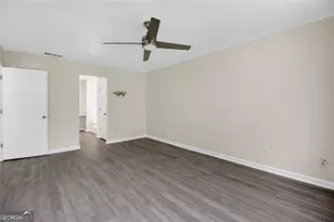 3338 Lindale Ct, Ellenwood, GA 30294 - Photo 20
