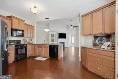 152 Heritage Pointe, Woodstock, GA 30189 - Photo 6
