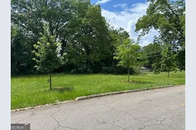 203 1st Street, Griffin, GA 30223 - Photo 1