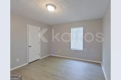3160 Creekwood Drive, Rex, GA 30273 - Photo 14
