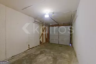 3160 Creekwood Dr, Rex, GA 30273 - Photo 18