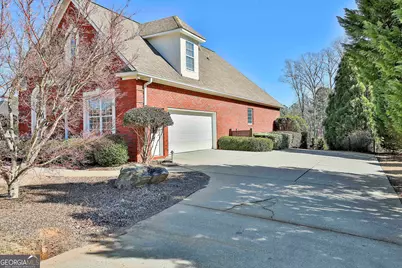 105 Lake Park Court, Sharpsburg, GA 30277 - Photo 6