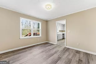 2653 Laurel Woods Ln SE, Conyers, GA 30094 - Photo 6