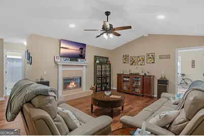 312 Wexford Drive, Hinesville, GA 31313 - Photo 12