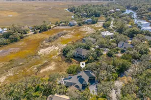 406 Palm Dr, Saint Simons, GA 31522 - Photo 2