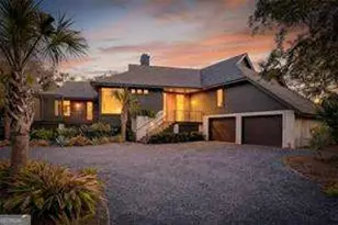 406 Palm Dr, Saint Simons, GA 31522 - Photo 1