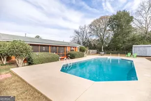 188 E Lewis St, Cochran, GA 31014 - Photo 32