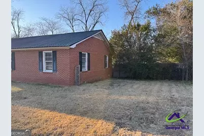 151 Edmundson Circle, Cochran, GA 31014 - Photo 10