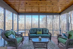 330 Scarlet Ln, Lakemont, GA 30552 - Photo 8