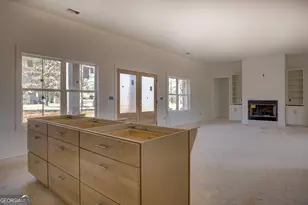 108 Woodcrest Dr, Jackson, GA 30233 - Photo 8