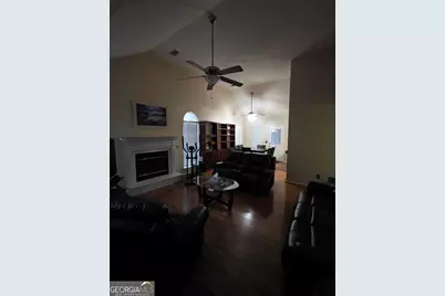 103 Meadow Court, Warner Robins, GA 31088 - Photo 6
