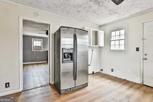 202 White St, Hogansville, GA 30230 - Photo 14