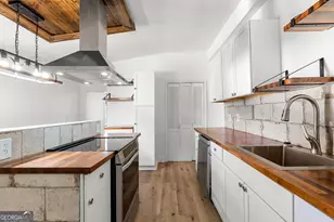 8211 Colquitt St, Douglasville, GA 30134 - Photo 14