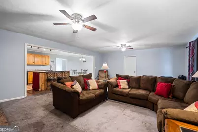 1313 E Sherry Drive, Rossville, GA 30741 - Photo 8