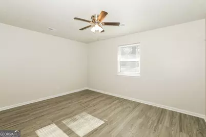 9319 Forest Knoll Drive, Jonesboro, GA 30238 - Photo 10