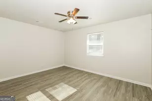 9319 Forest Knoll Dr, Jonesboro, GA 30238 - Photo 10