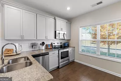 108 E River Cane Run, Perry, GA 31069 - Photo 12