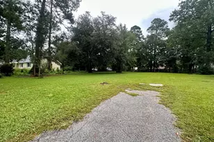 205 Dogwood Dr, Sylvania, GA 30467 - Photo 1