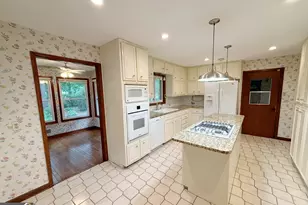 125 Cannongate Cir, Sharpsburg, GA 30277 - Photo 6