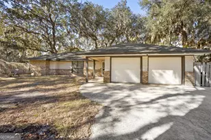 277 Cypress Ln, Saint Marys, GA 31558 - Photo 2