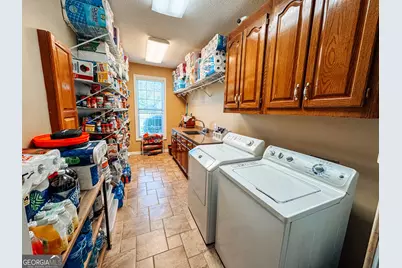 746 Highway 18 W, Barnesville, GA 30204 - Photo 8