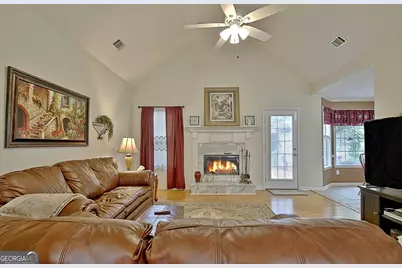 125 Wendy Way, Fayetteville, GA 30215 - Photo 10