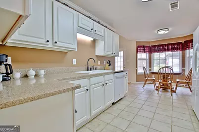 125 Wendy Way, Fayetteville, GA 30215 - Photo 18