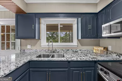 317 E Barnett St, Washington, GA 30673 - Photo 10