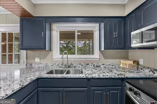 317 E Barnett St, Washington, GA 30673 - Photo 10