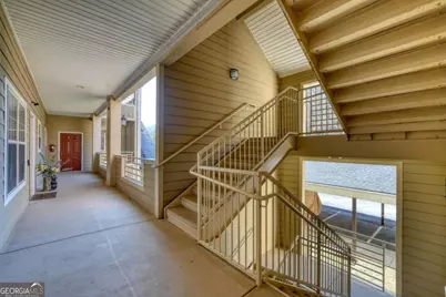 112 Glen Eagle Ct D202, Clayton, GA 30525 - Photo 10