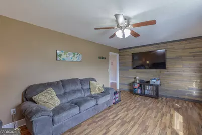 824 Diamond Circle, Lafayette, GA 30728 - Photo 8