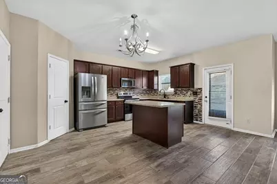 1027 Grenier Terrace NE, Lawrenceville, GA 30045 - Photo 12