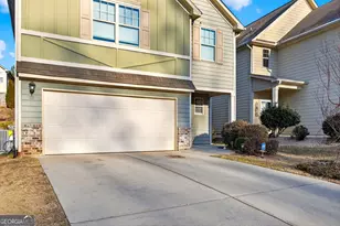 1027 Grenier Terrace NE, Lawrenceville, GA 30045 - Photo 4