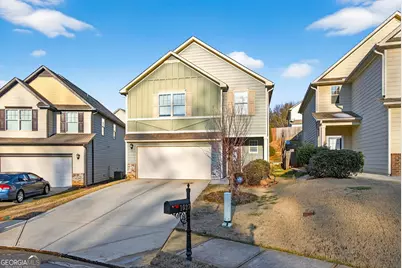 1027 Grenier Terrace NE, Lawrenceville, GA 30045 - Photo 2