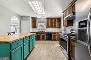 349 Simeon Rd, Statham, GA 30666 - Photo 12