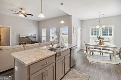 407 Autumn Avenue, Statesboro, GA 30458 - Photo 10