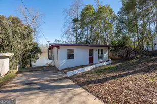 199 Cherokee Dr, Jackson, GA 30233 - Photo 1