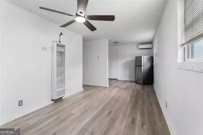 462 Whitehall Terrace SW, Atlanta, GA 30312 - Photo 2