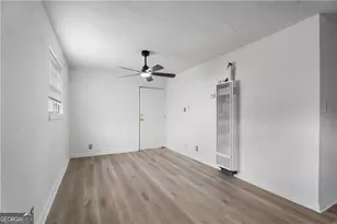 462 Whitehall Ter SW, Atlanta, GA 30312 - Photo 8