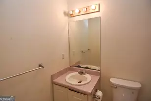 120 Park Pl, Barnesville, GA 30204 - Photo 16