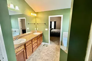 9108 Alden Dr, Locust Grove, GA 30248 - Photo 10