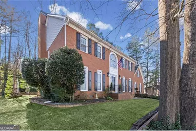 1728 Barrington Circle, Marietta, GA 30062 - Photo 4