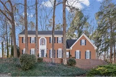 1728 Barrington Circle, Marietta, GA 30062 - Photo 2