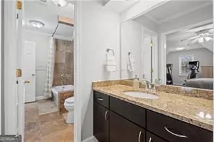 1728 Barrington Cir, Marietta, GA 30062 - Photo 32