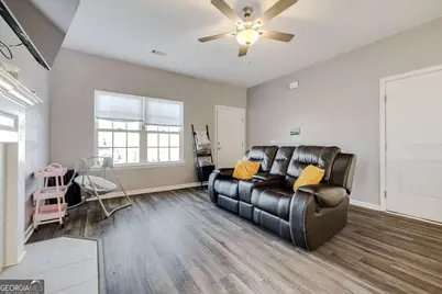 224 Brightleaf Circle, Hinesville, GA 31313 - Photo 6