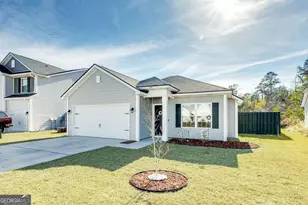 224 Brightleaf Cir, Hinesville, GA 31313 - Photo 2