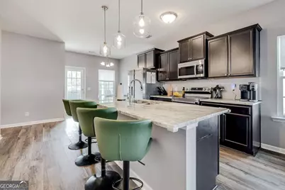 224 Brightleaf Circle, Hinesville, GA 31313 - Photo 8