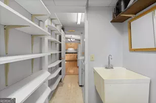 6449 Paradise Point Rd, Flowery Branch, GA 30542 - Photo 24